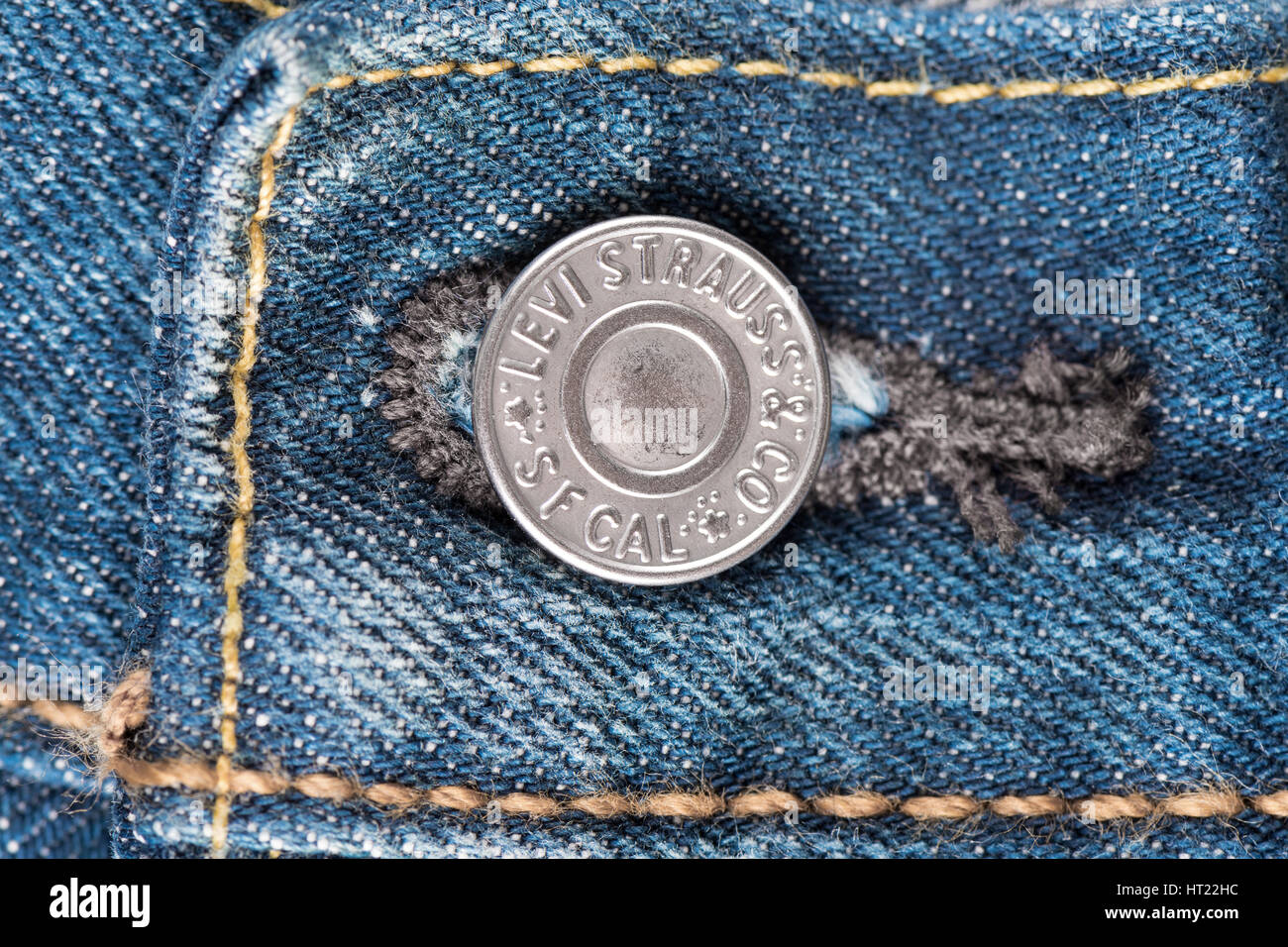Levi hotsell strauss buttons