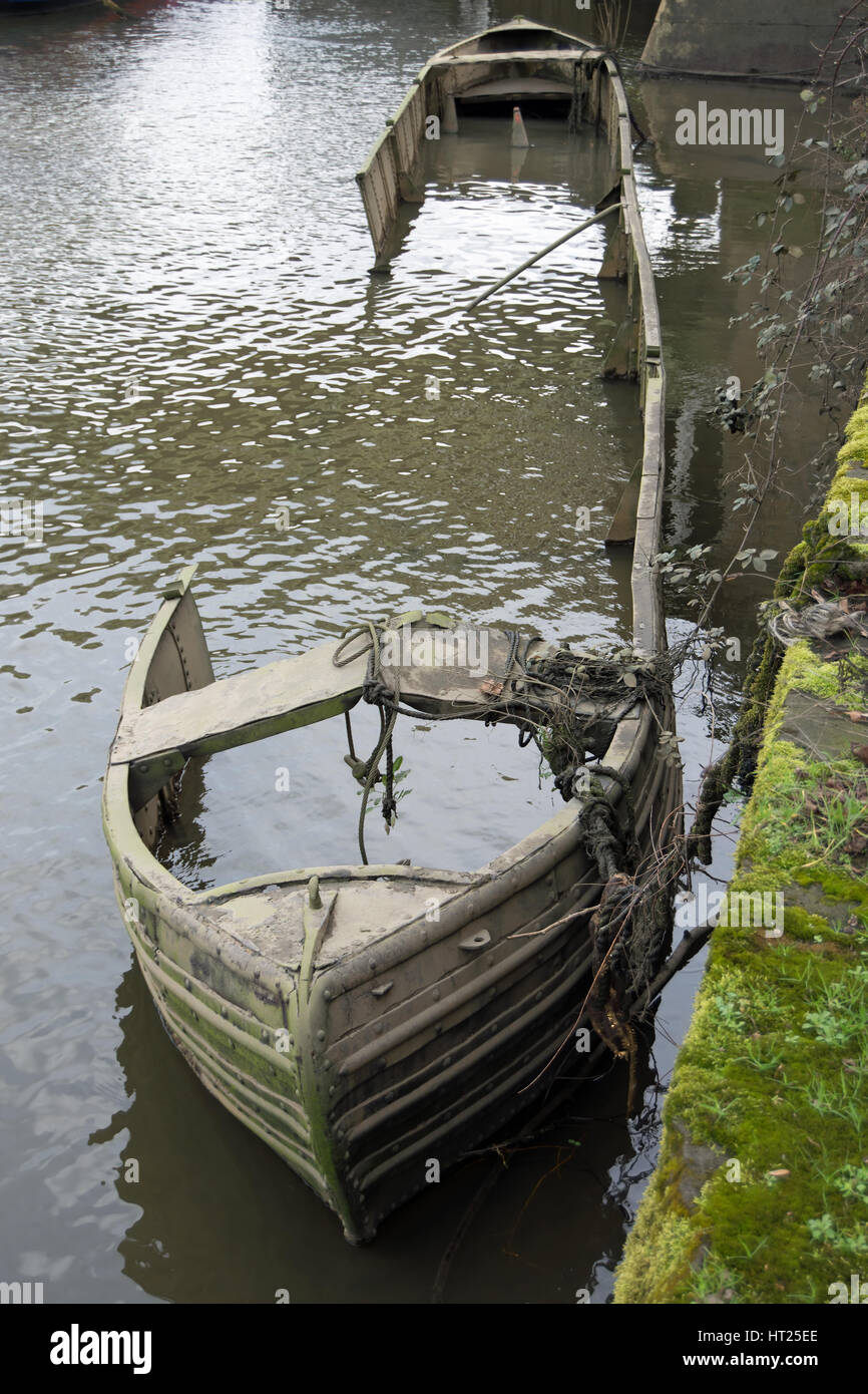 Submerged boat hires stock photography and images Alamy