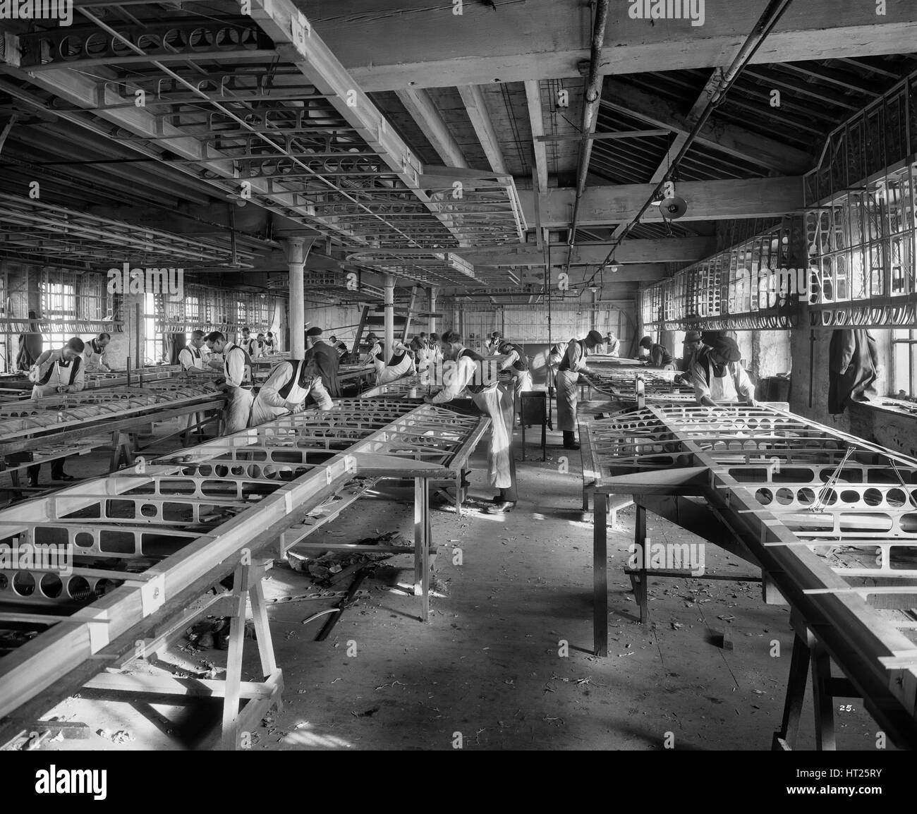 Aircraft manufacturing, Waring and Gillow factory, Lancaster