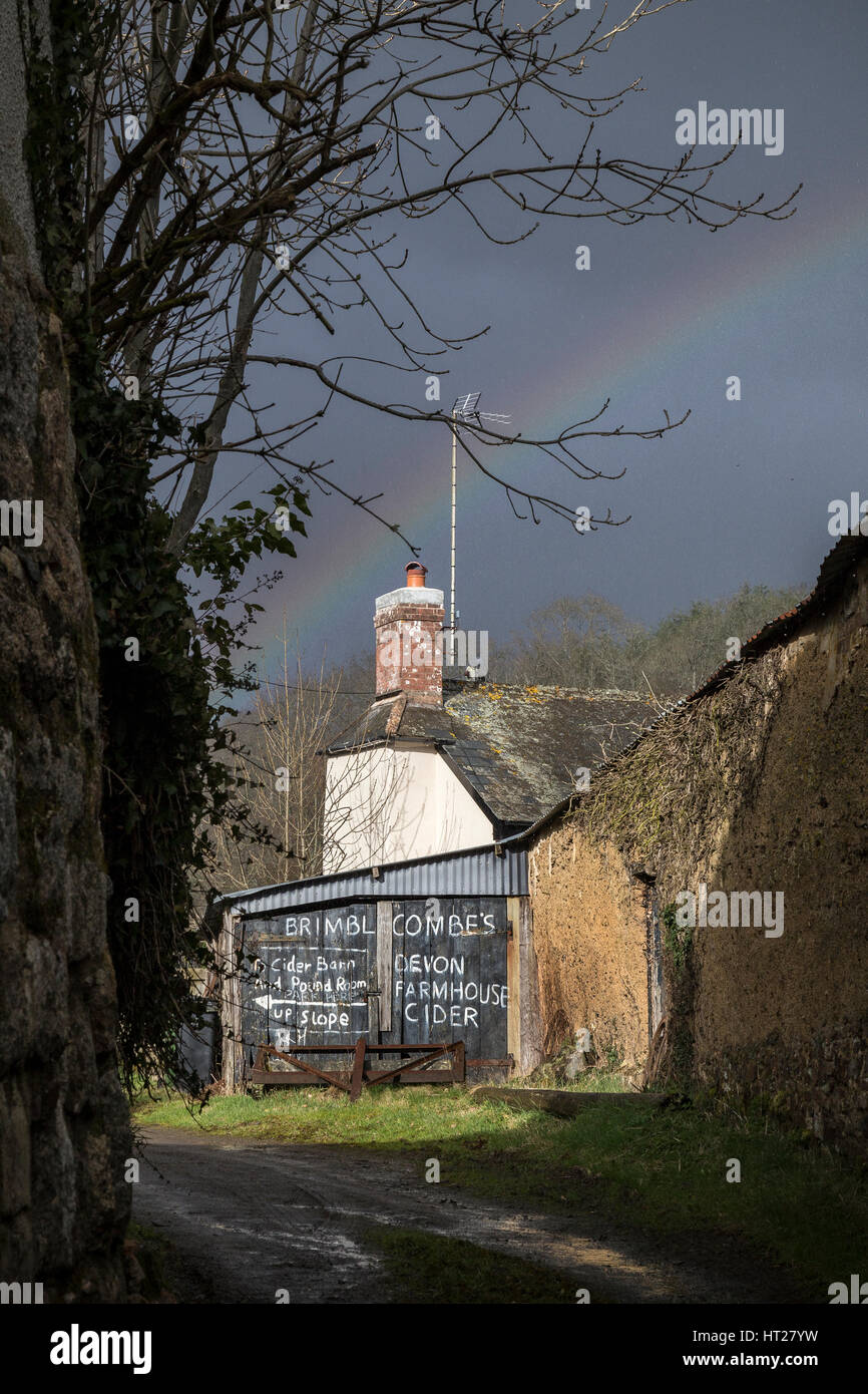 Devon Farm Cider,Farmhouse,alcohol, barrel, beer, cider