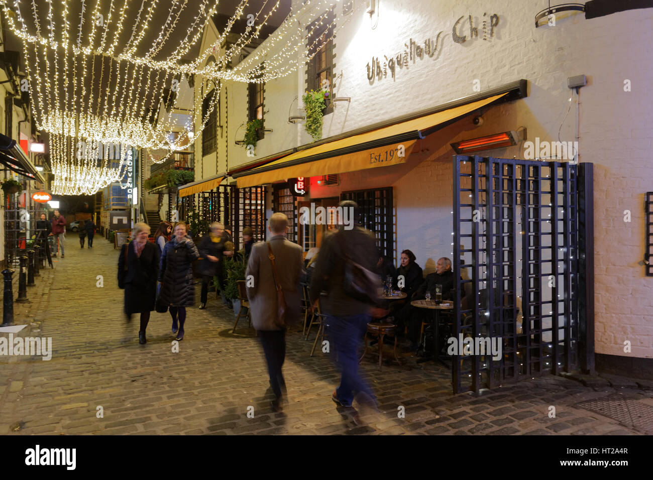Byres Road and surrounding lanes at night ubiquitous chip Stock Photo