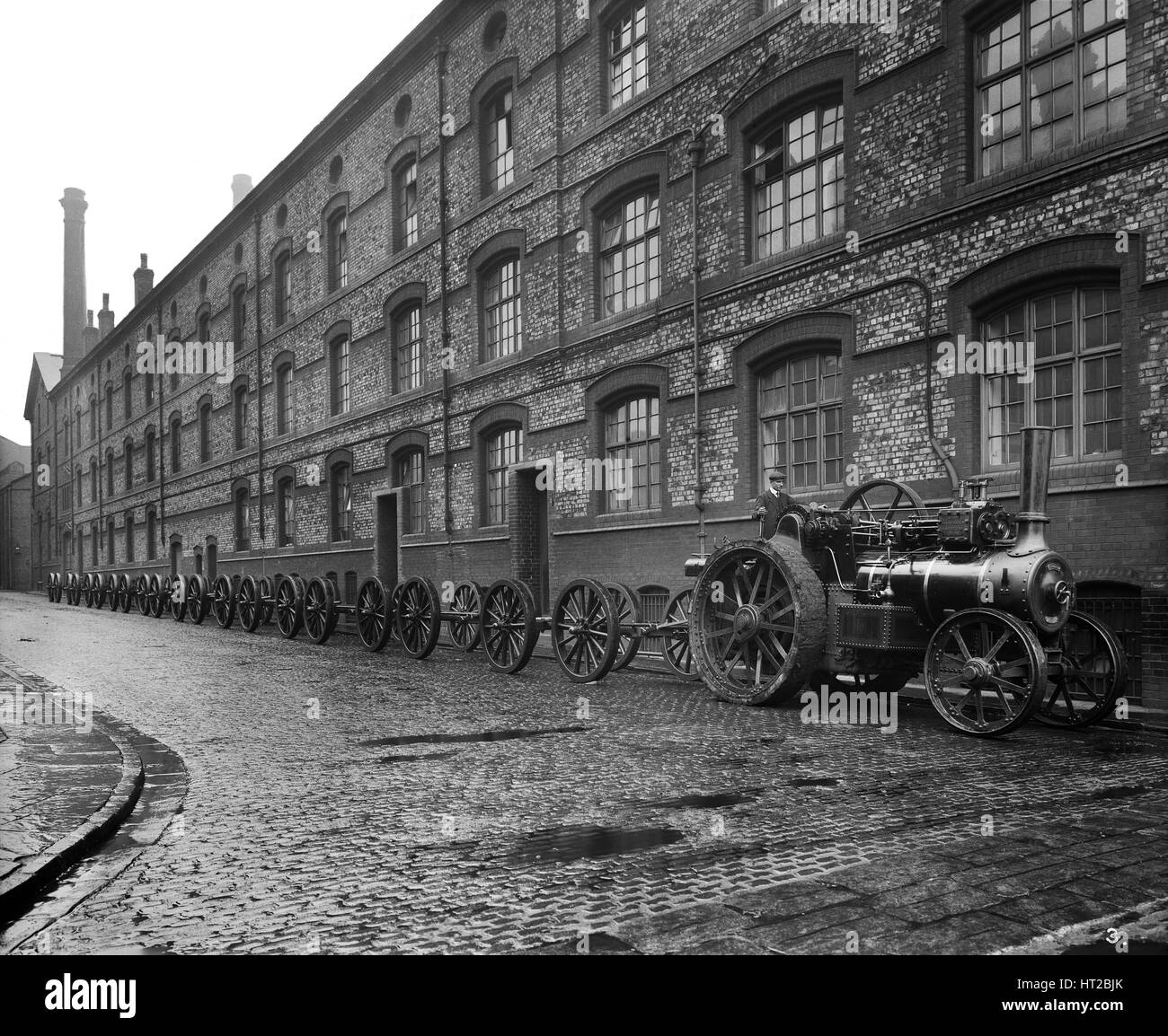 The gun carriage works, Cunard Engine Works, Derby Road, Kirkdale, Liverpool, January 1917. Artist: H Bedford Lemere. Stock Photo