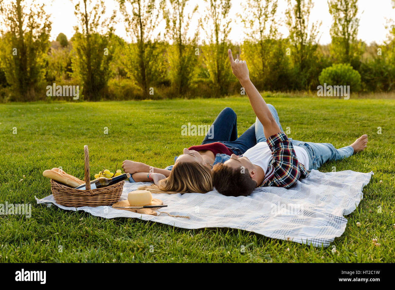 Picnic park bread hi-res stock photography and images - Alamy