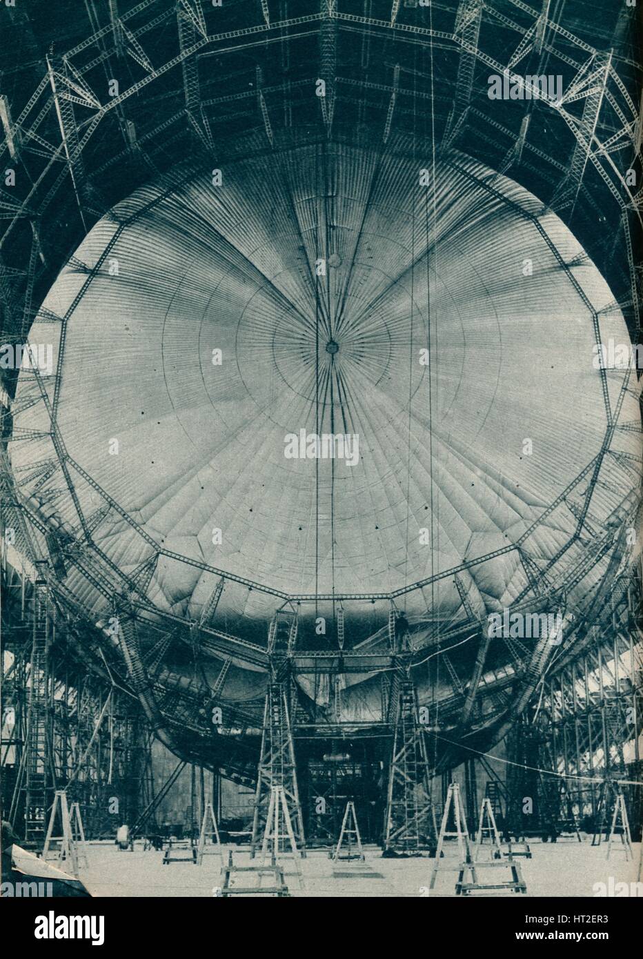 R101 hi-res stock photography and images - Alamy