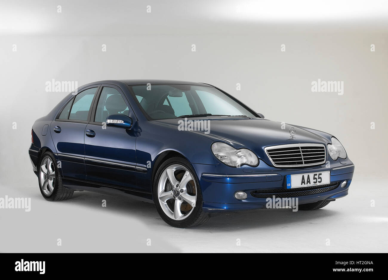 Mercedes c200 hi-res stock photography and images - Alamy