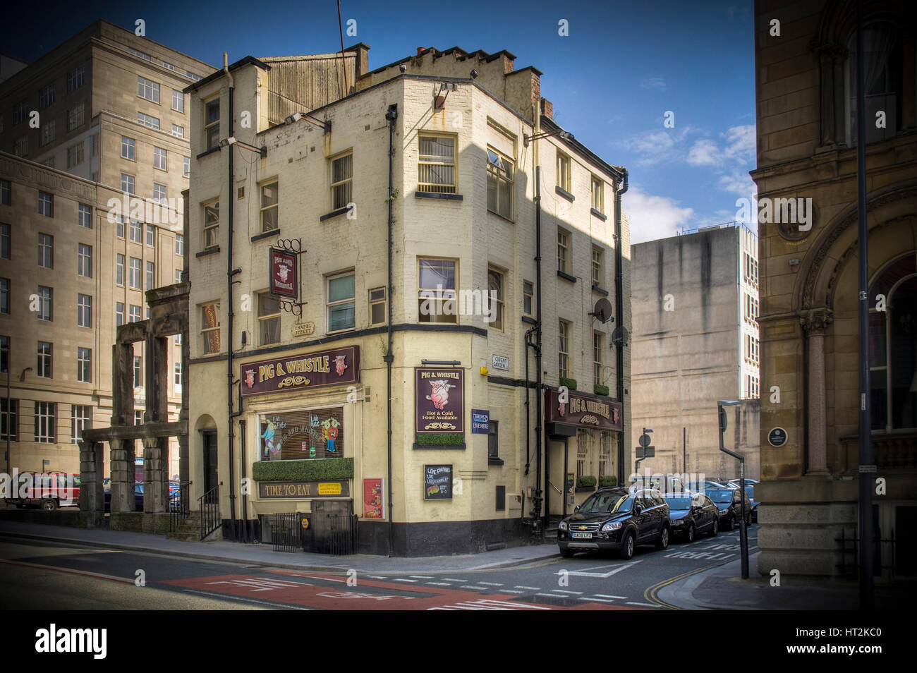 The Pig and Whistle public house on Chapel street Liverpool Stock Photo