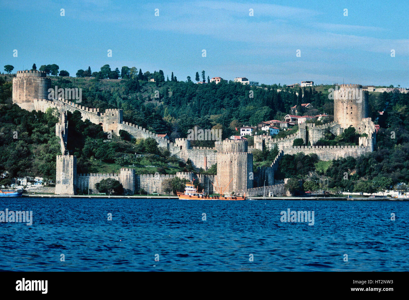 Anatolian Castle Anadolu Hisari Istanbul Historically Known Guzelce Hisar  Meaning – Stock Editorial Photo © epicimages #175931080