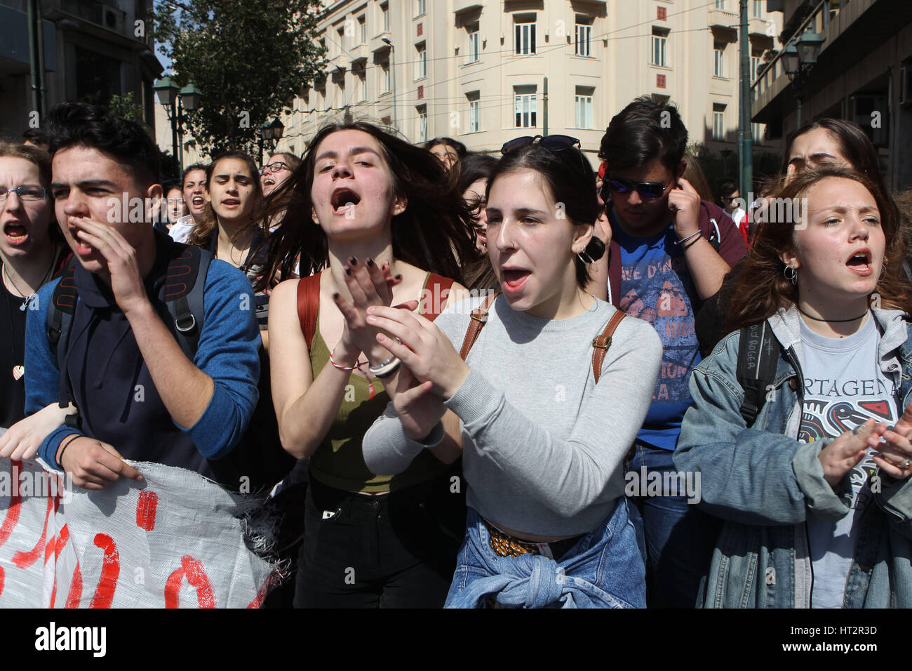 Athens, Greece. 6th Mar, 2017. High school students gathered in downtown Athens to demand ''the school they deserve'' and ''quality education'. Credit: Aristidis Vafeiadakis/ZUMA Wire/Alamy Live News Stock Photo