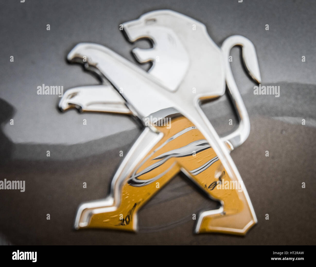 Darmstadt Germany 6th Mar 17 An Opel Logo And Reflected Onto A Stock Photo Alamy