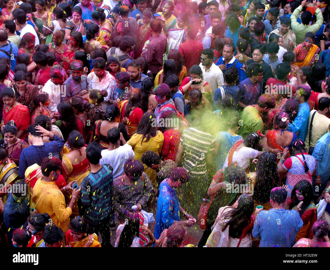 Students of Rabindrabharati University celebrating a mass holi festival in Jorashakho Tagore House on Tuesday before the Holi Festival, in Calcutta, West Bengal, India. Picture by Amit Datta (07.03.2017) Credit: Amit Datta/Alamy Live News Stock Photo
