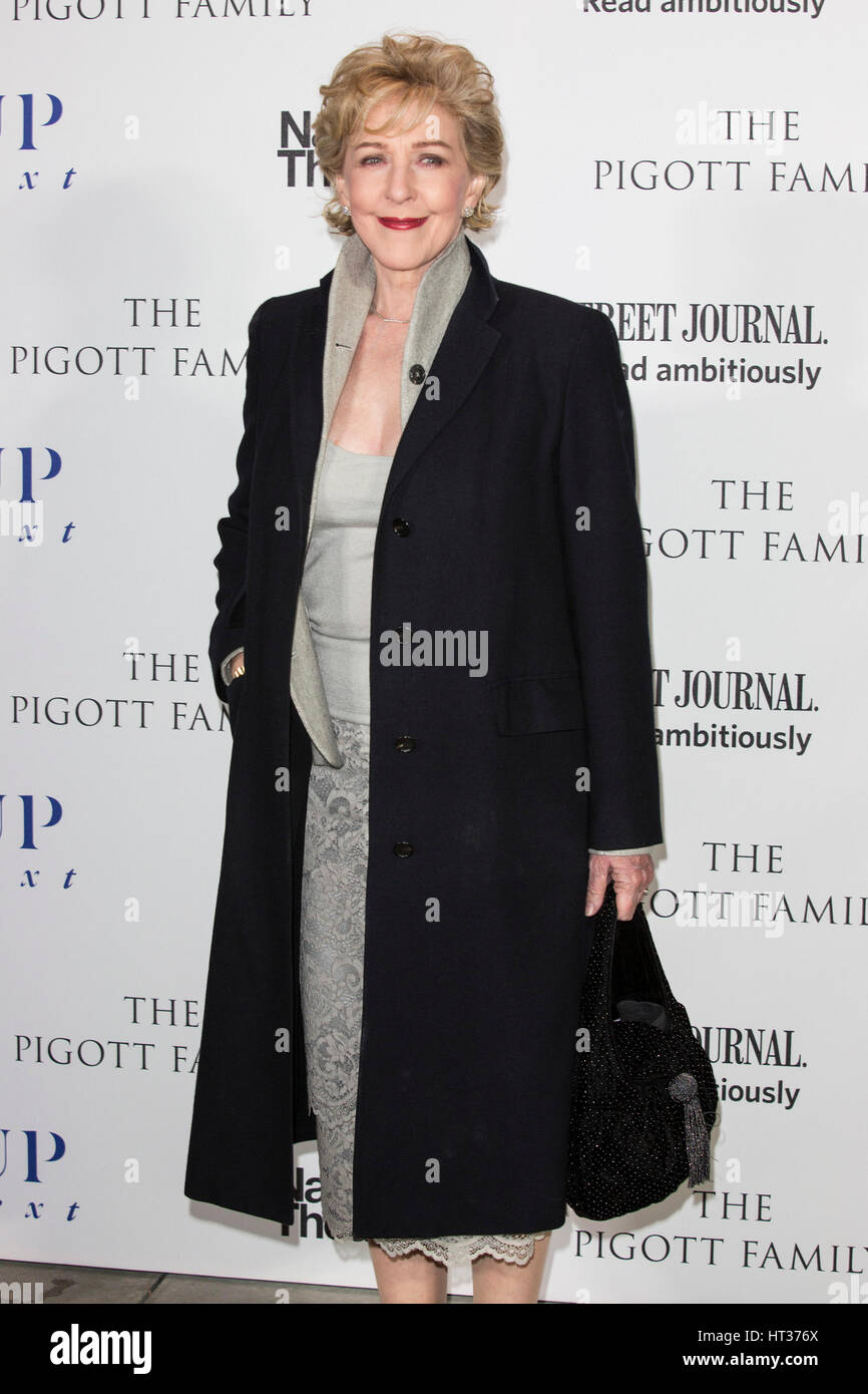 Patricia Hodge (born 1946) Patricia Hodge (born 1946) new photo Patricia Hodge (born 1946) Patricia Hodge (born 1946) new foto