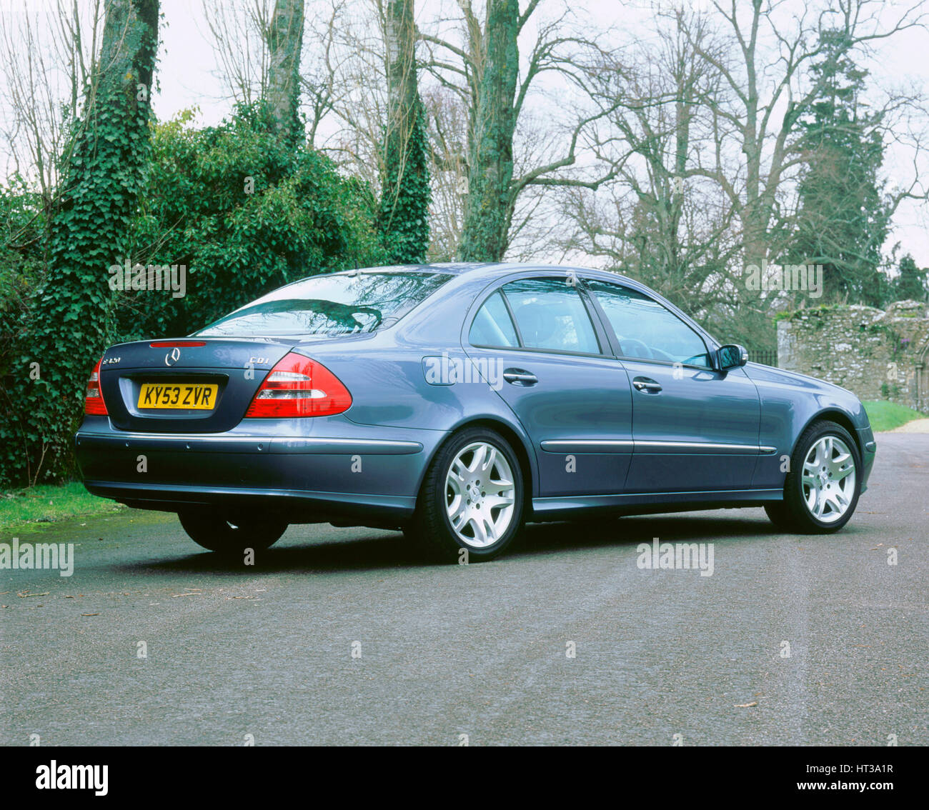 Mercedes 320 E 2003 2003 Mercedes Benz E320 cdi Avantgarde. Artist: Unknown Stock Photo - Alamy