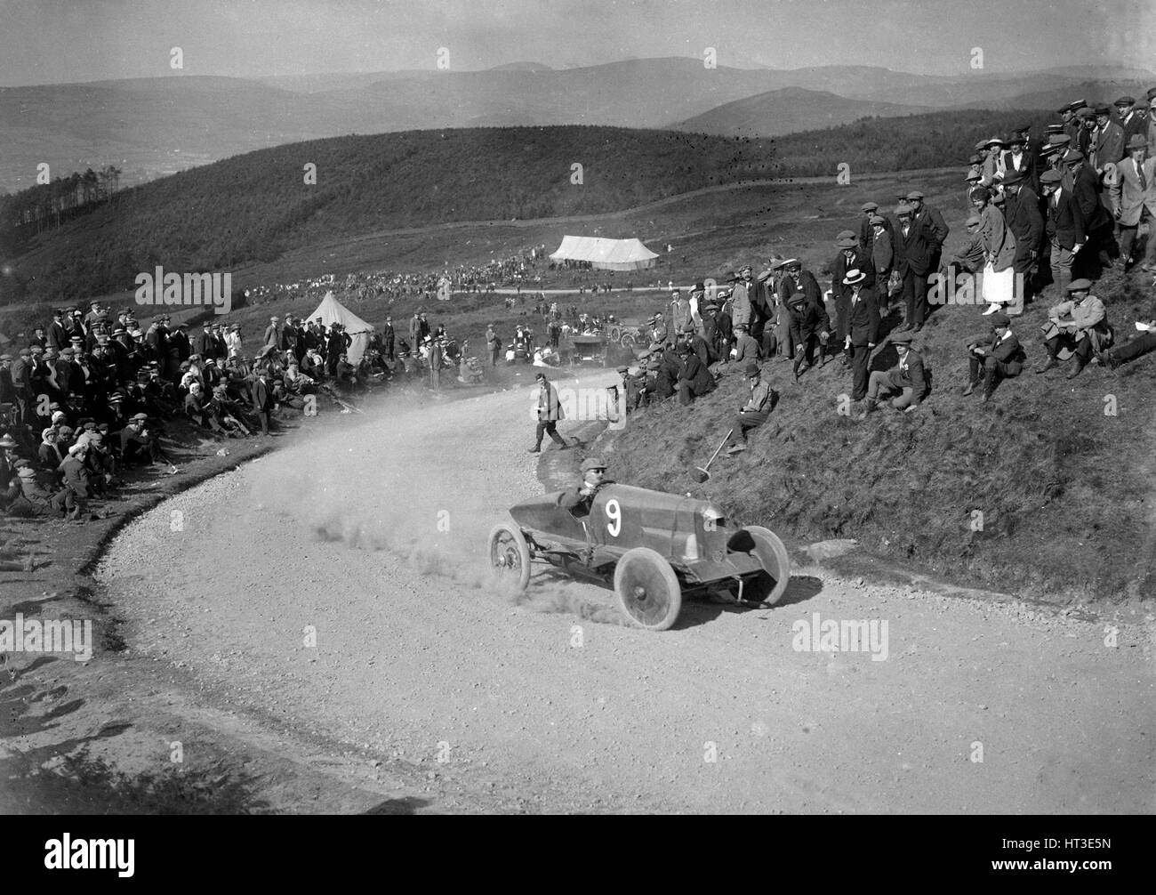 WG Tuck's Humber 14 hp competing in the Caerphilly Hillclimb, Wales, 25 June 1914.   Artist: Bill Brunell. Stock Photo