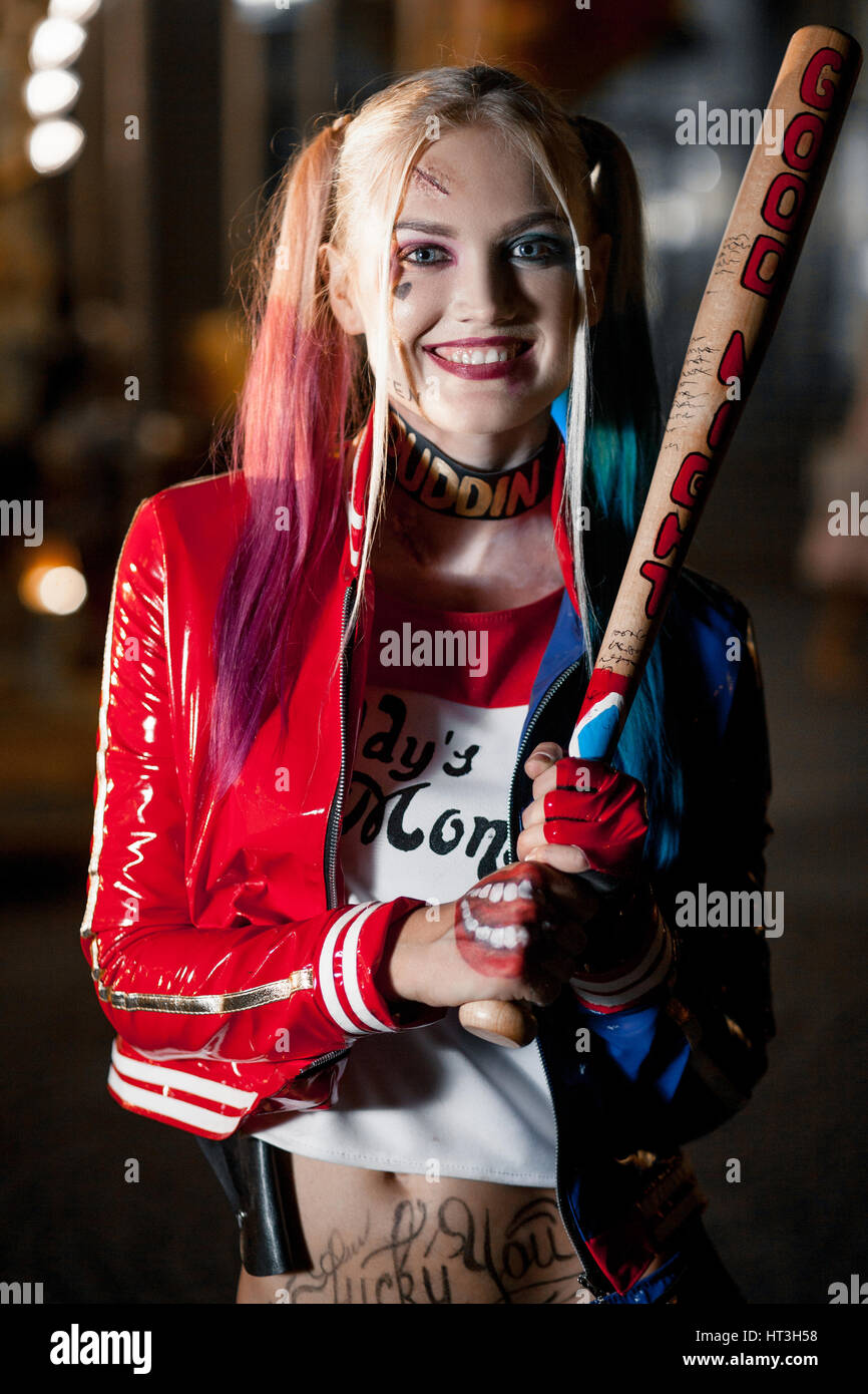 Harley quinn costume hi-res stock photography and images - Page 3 - Alamy