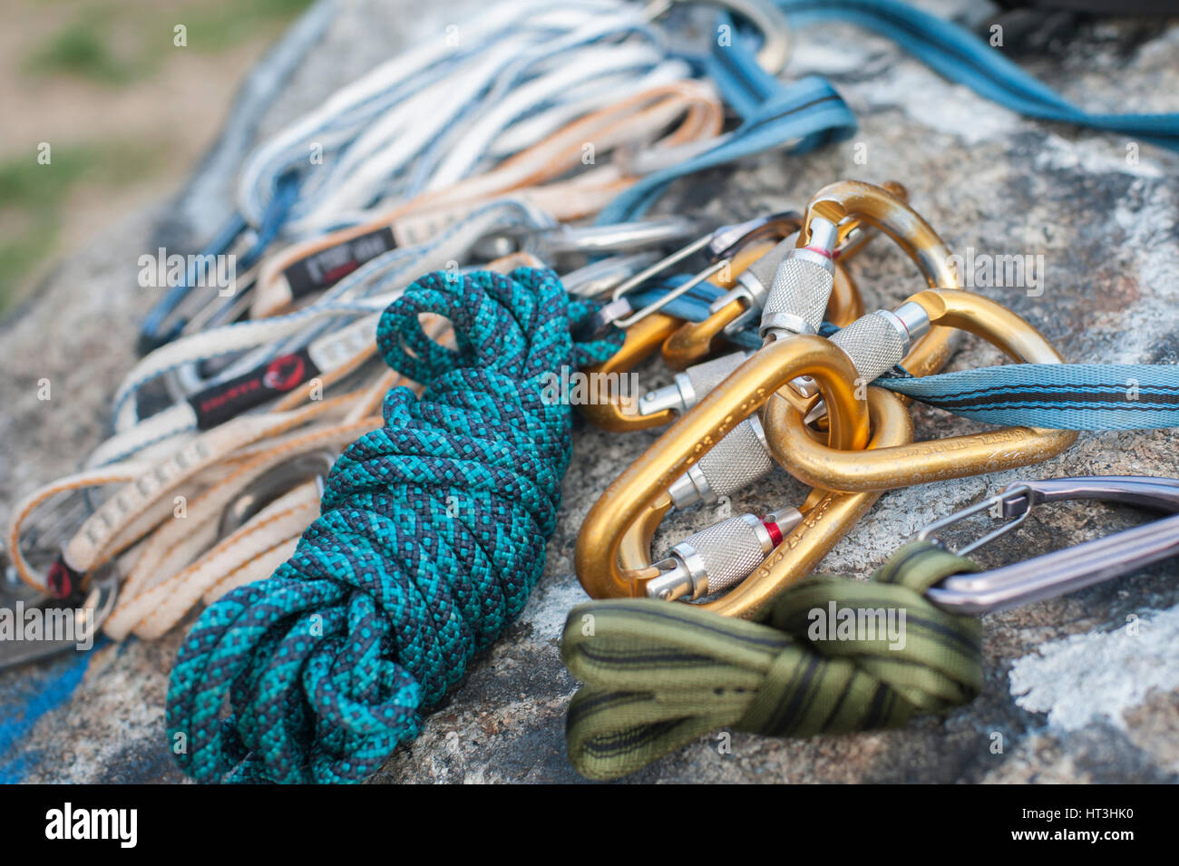 Slings and biners hires stock photography and images Alamy