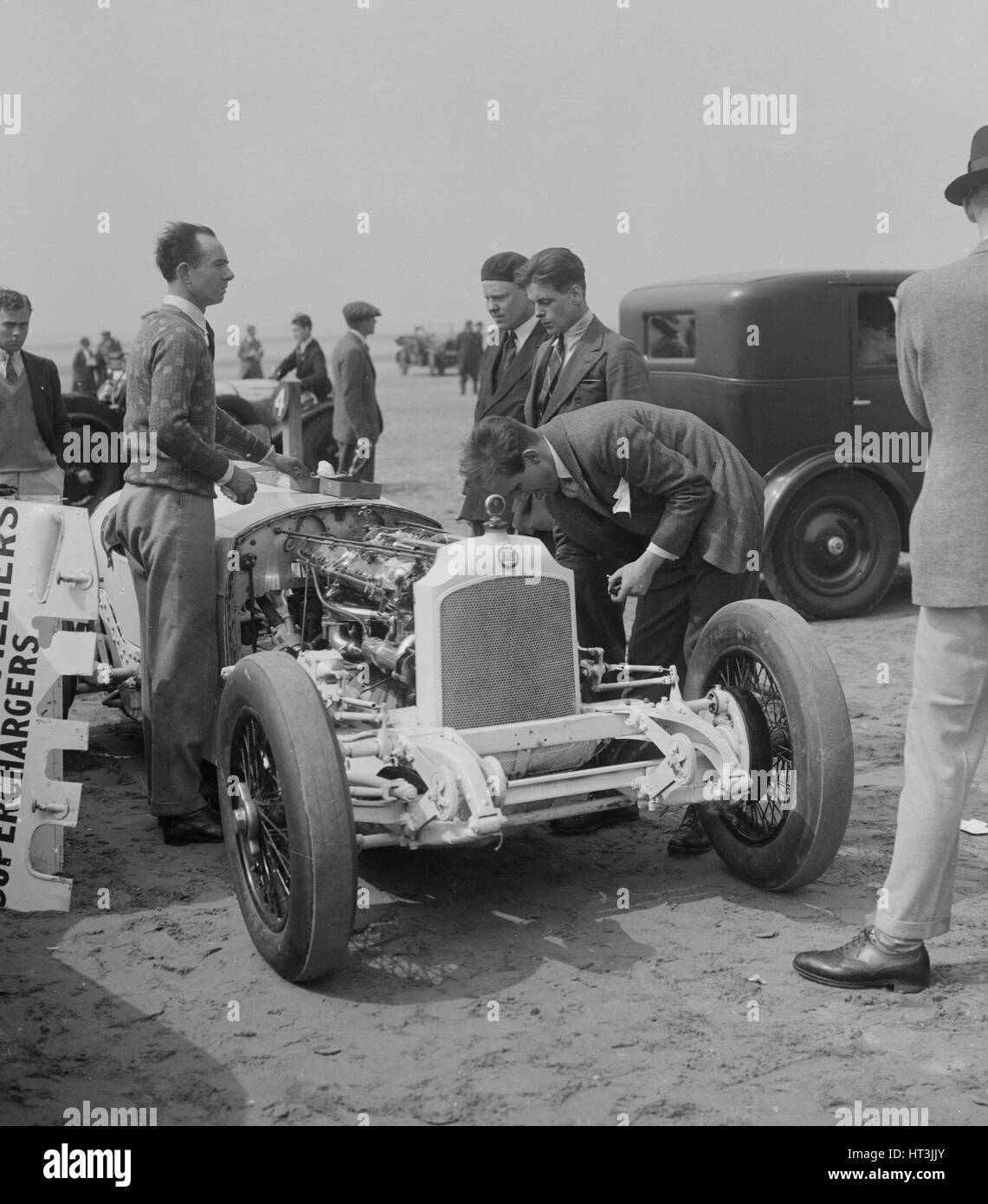 Sand racing 1930s hi-res stock photography and images - Alamy