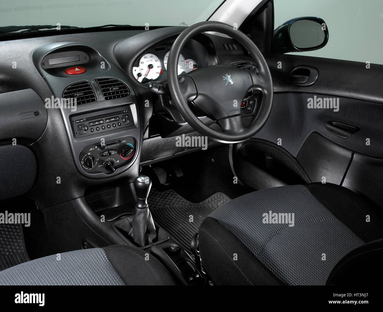 Peugeot 206 interior hi-res stock photography and images - Alamy