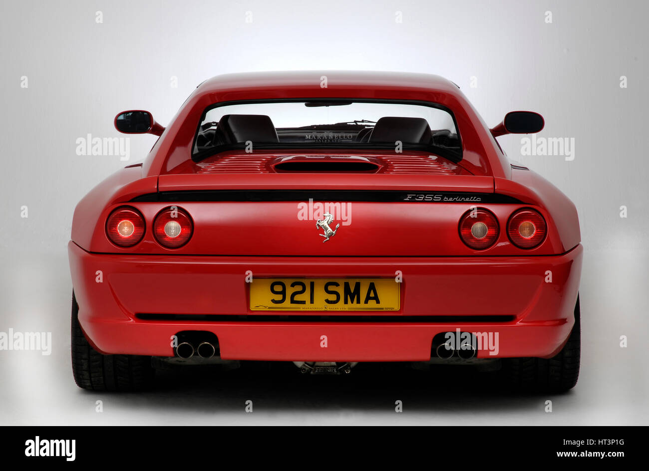 Ferrari f355 berlinetta hi-res stock photography and images