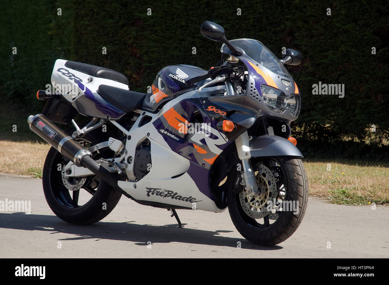 900 cbr hi-res stock photography and images Alamy