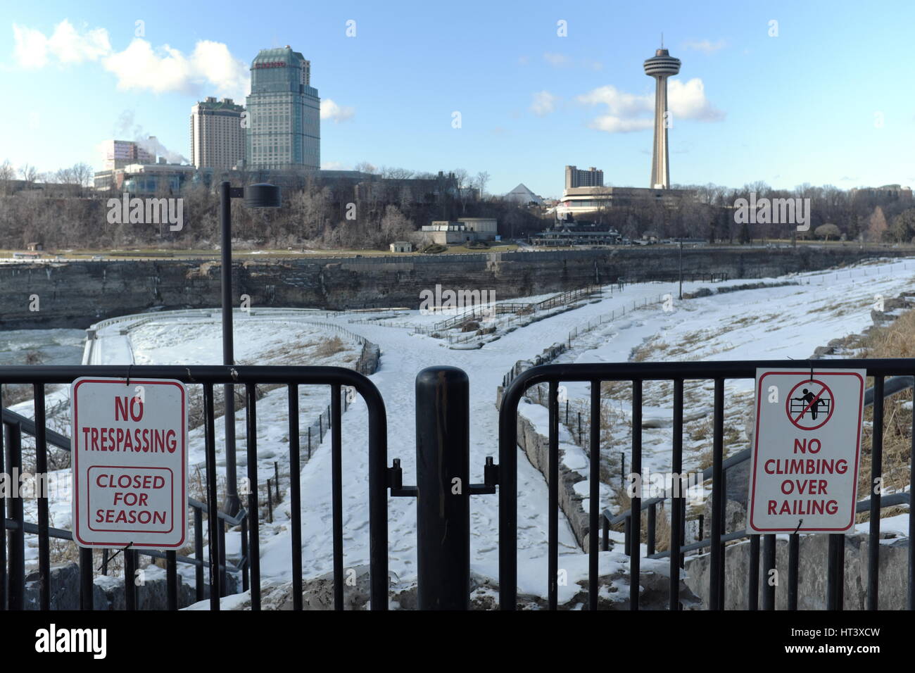 Warning signs at Niagara Falls, New York, USA Stock Photo