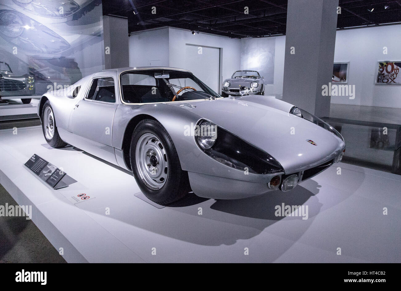 1964 Porsche 904 Carrera Gts Stock Photos & 1964 Porsche 904 Carrera ...