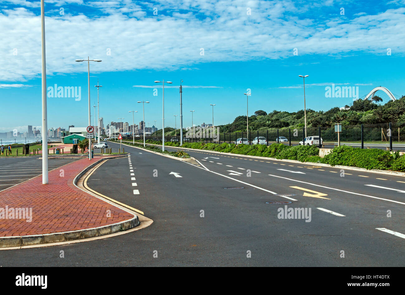 Tarred Road High Resolution Stock Photography and Images Alamy