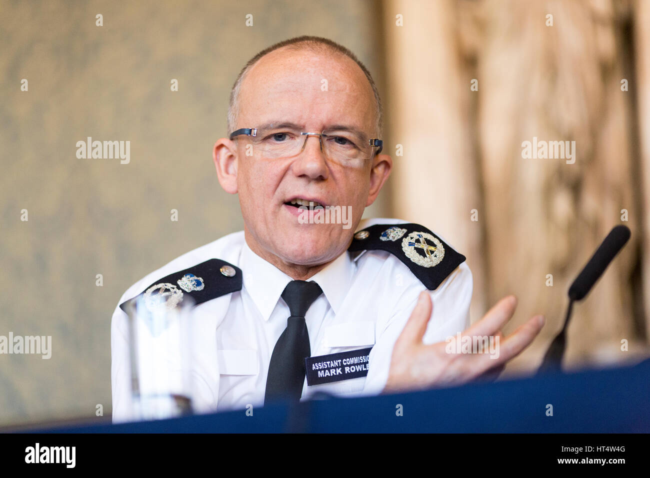 Mark Rowley , Assistant Commissioner for Specialist Operations in the Metropolitan Police Service Stock Photo