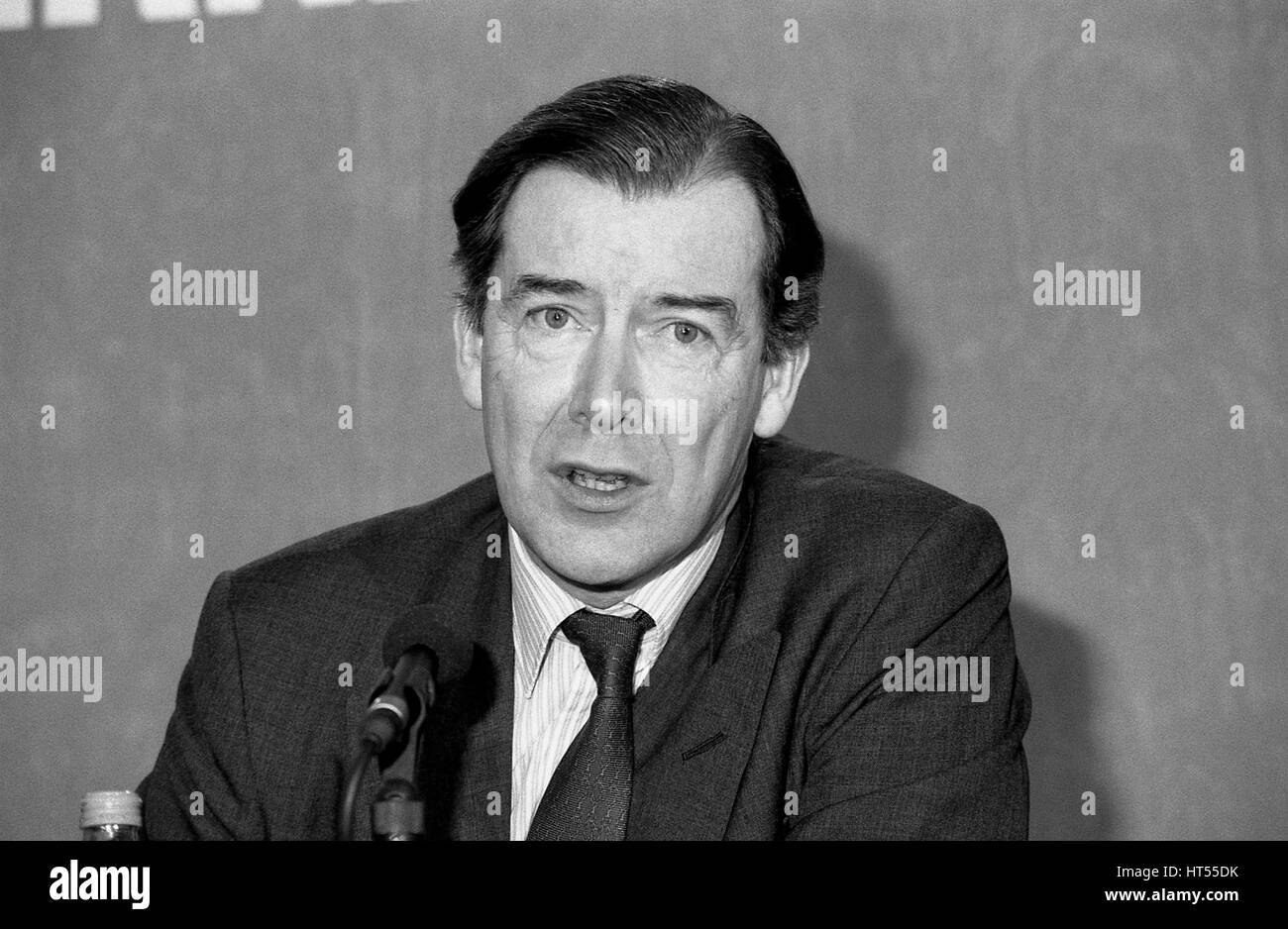 Rt. Hon. Ian Lang, Secretary of State for Scotland and Conservative party Member of Parliament for Galloway and Upper Nithsdale, speaks at a party press conference in London, England on February 26, 1992. Stock Photo