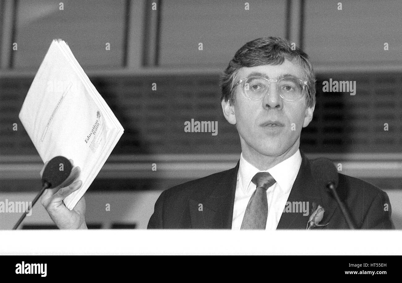 Justice secretary jack straw in the house of commons hires stock