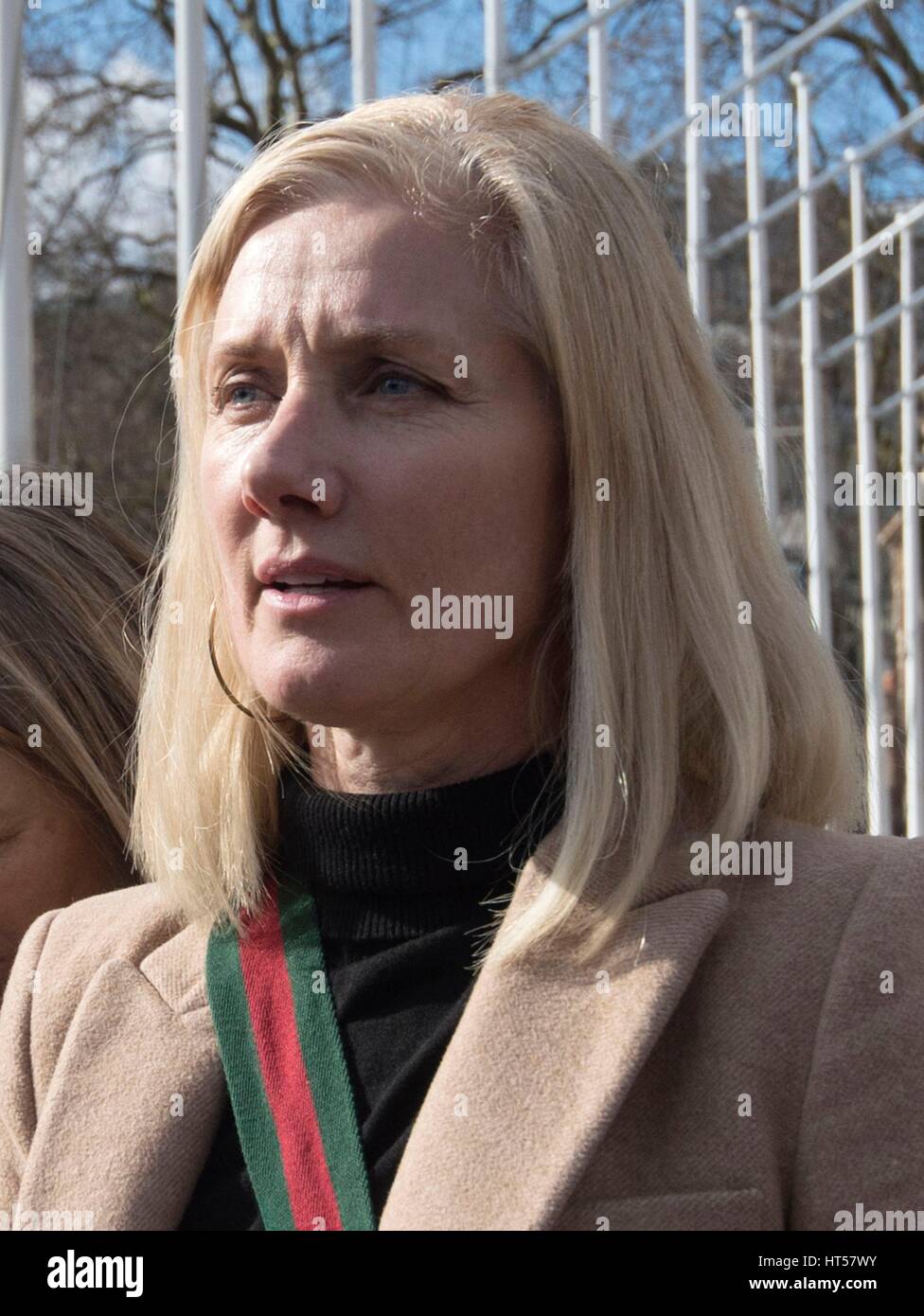 Joely Richardson outside the Houses of Parliament in central London, where she appealed to MPs to re-consult with local authorities following the decision by the Government to close the Dubs child refugee scheme. Stock Photo