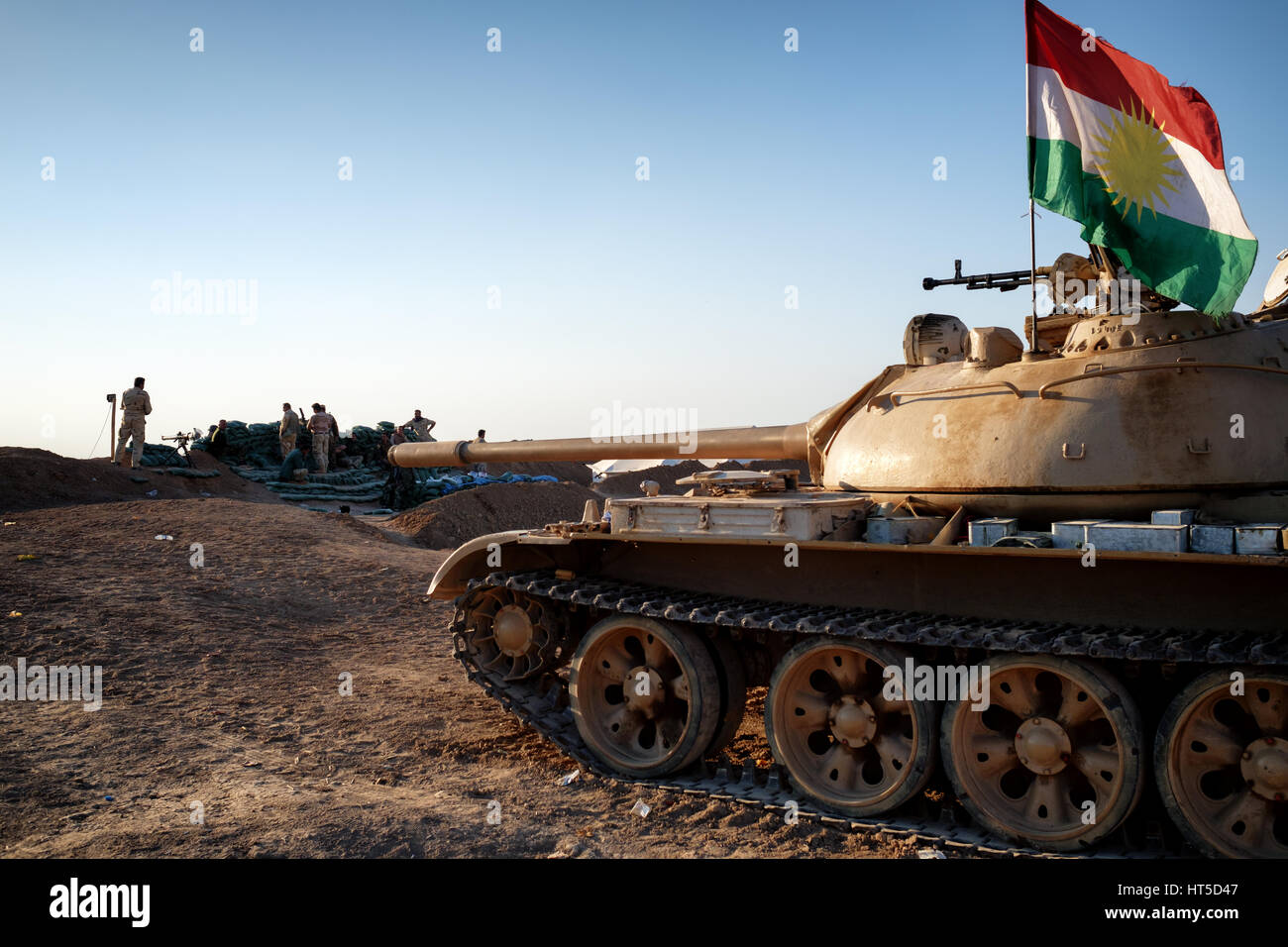 A Peshmerga T54 Tank on the front lines with ISIS near mosul Stock ...