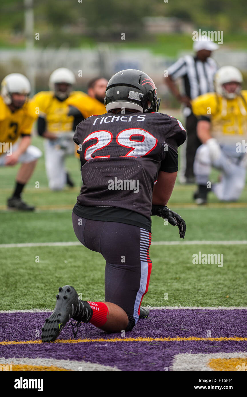 Sports Injury Field Stock Photos & Sports Injury Field Stock Images Alamy