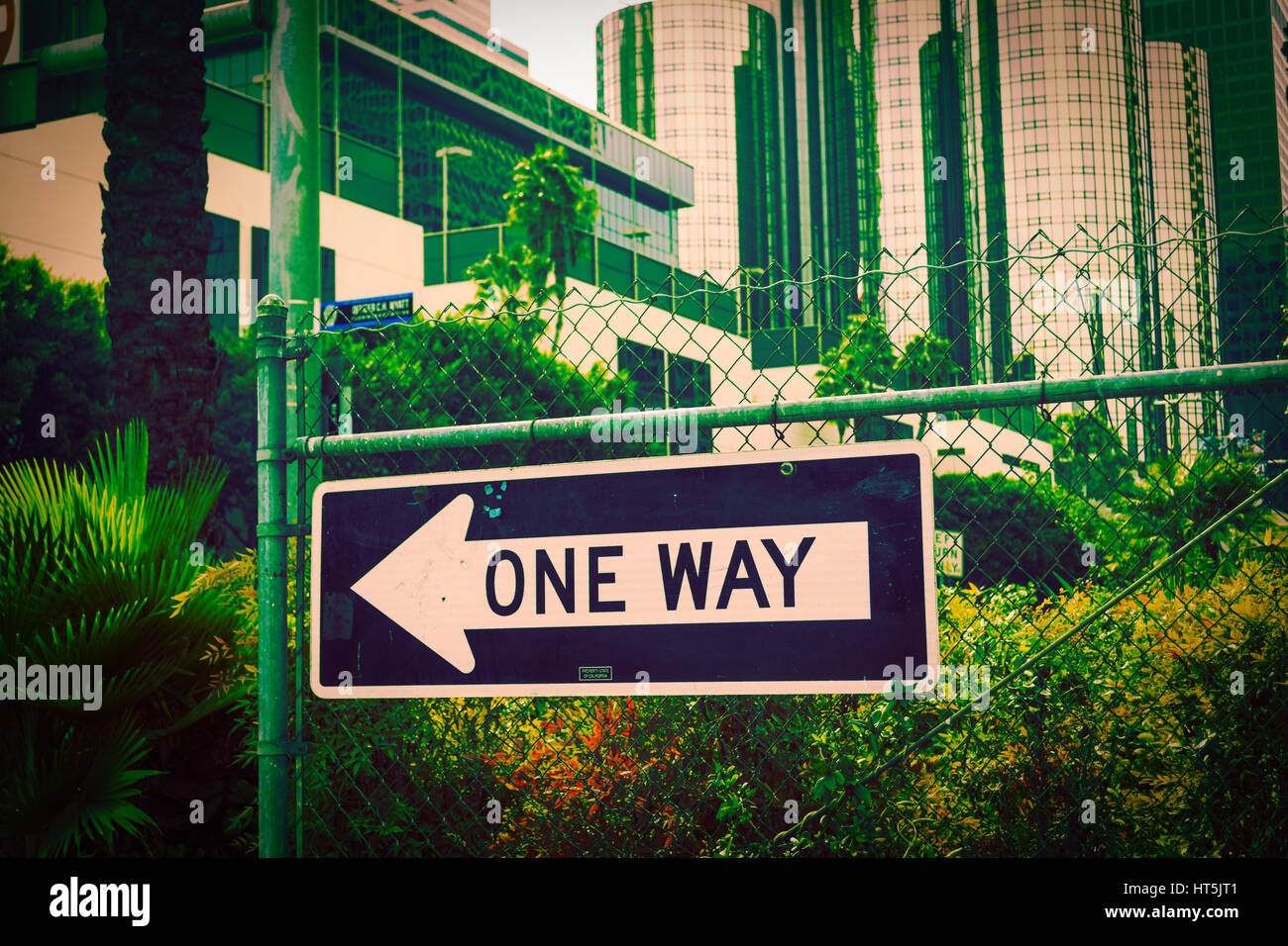 las to ont one way