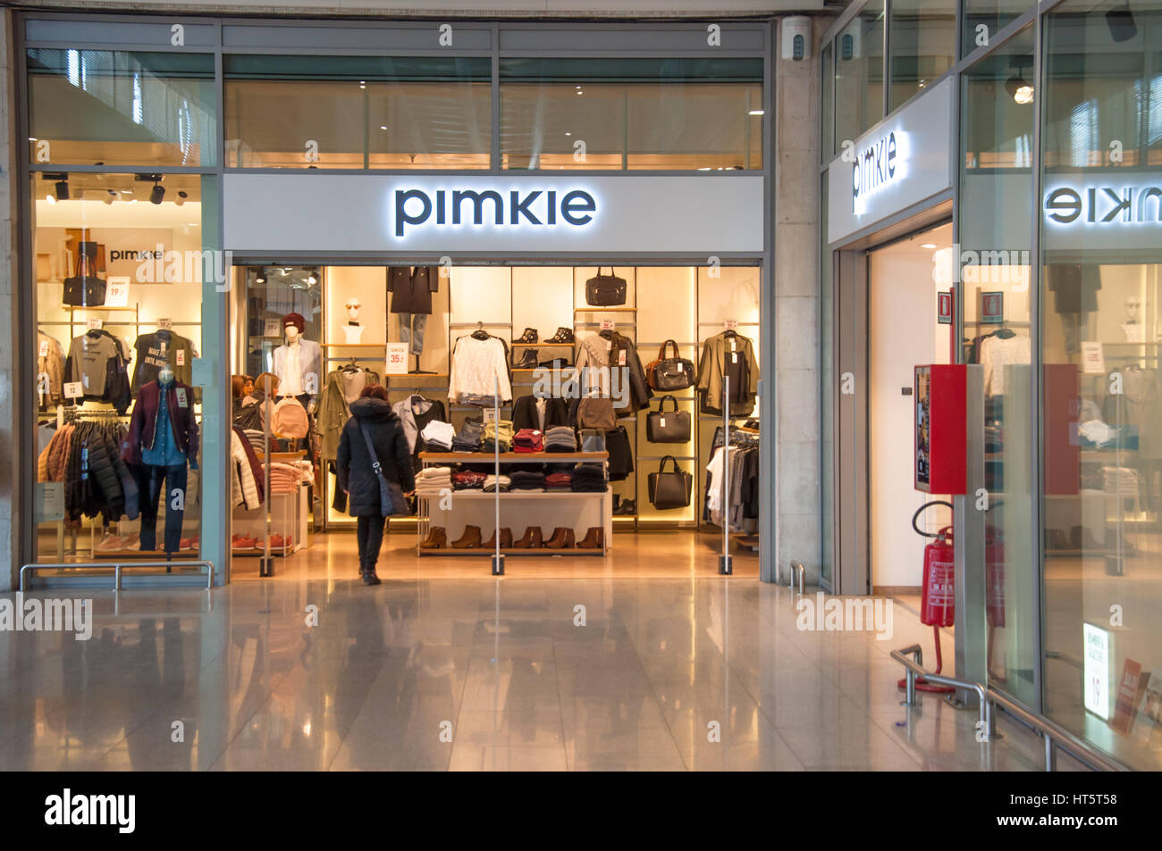 Pimkie store hi-res stock photography and images - Alamy