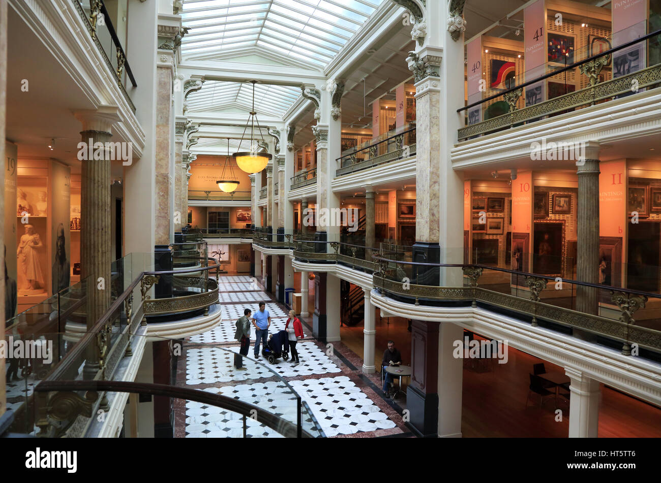 The Luce Foundation Center for American Art in Smithsonian American Art  Museum in Washington D.C.USA Stock Photo - Alamy