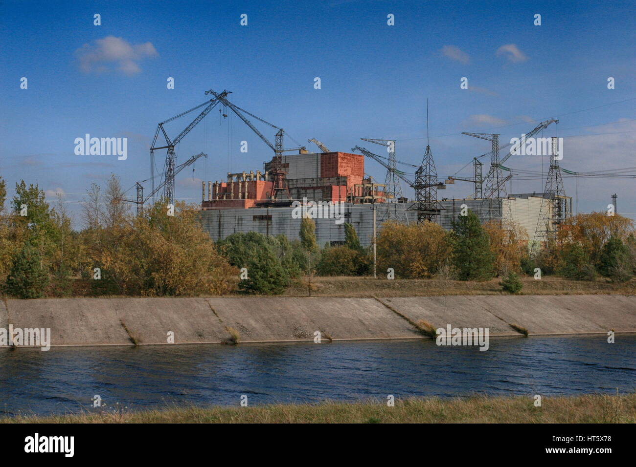 exploded reactor 4 from Chernobyl power plant Stock Photo Alamy