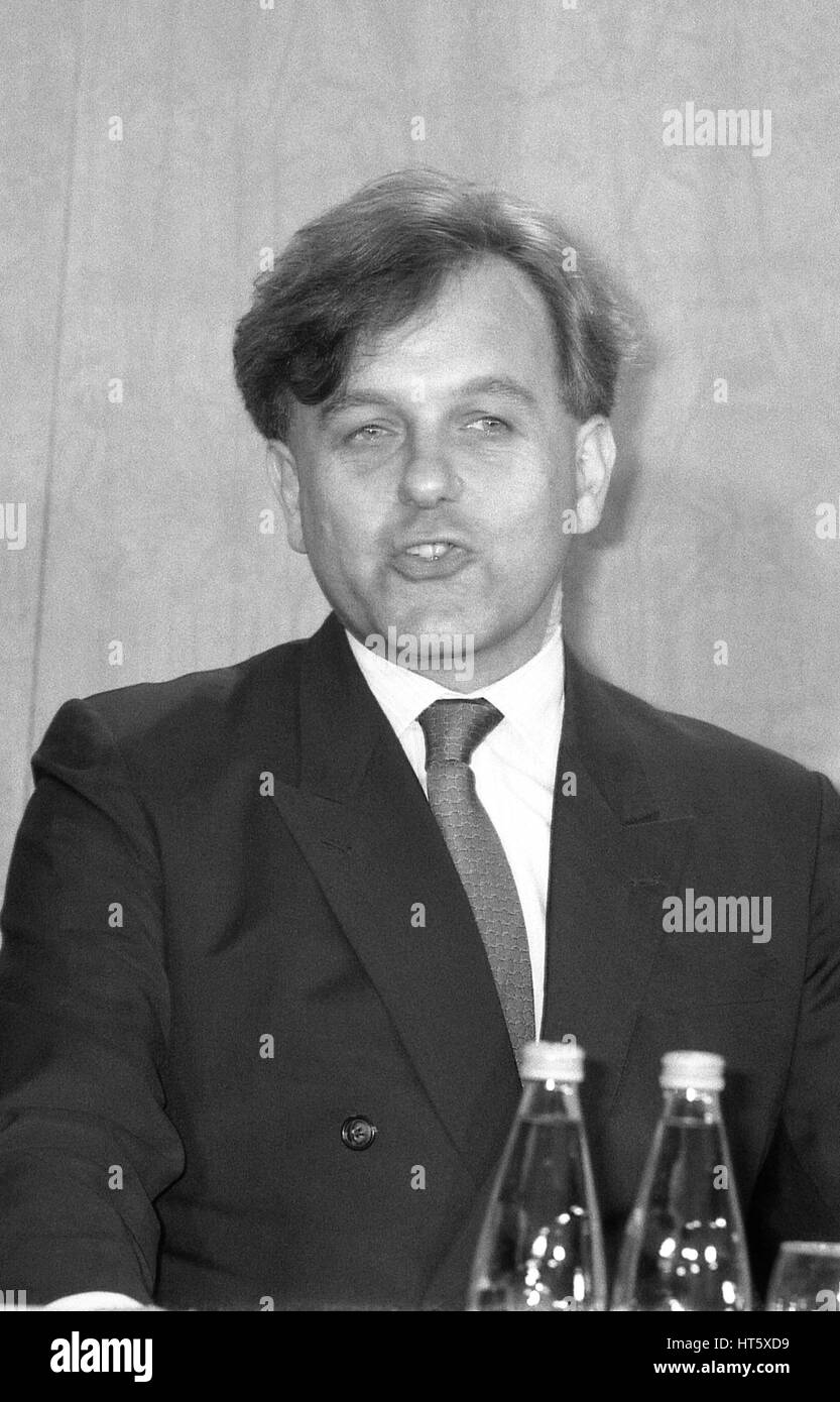 Rt. Hon. John Patten, Minister of State for Home Affairs and Conservative party Member of Parliament for Oxford West and Abingdon, attends a party press conference in London, England on July 30, 1991. Stock Photo