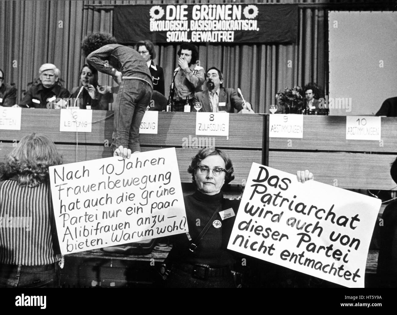 Karlsruhe, Germany 12.01.1980 - Feminists protest at the founding Party Congress of the derman Green Party (Die Gruenen) in Karlsruhe Stock Photo