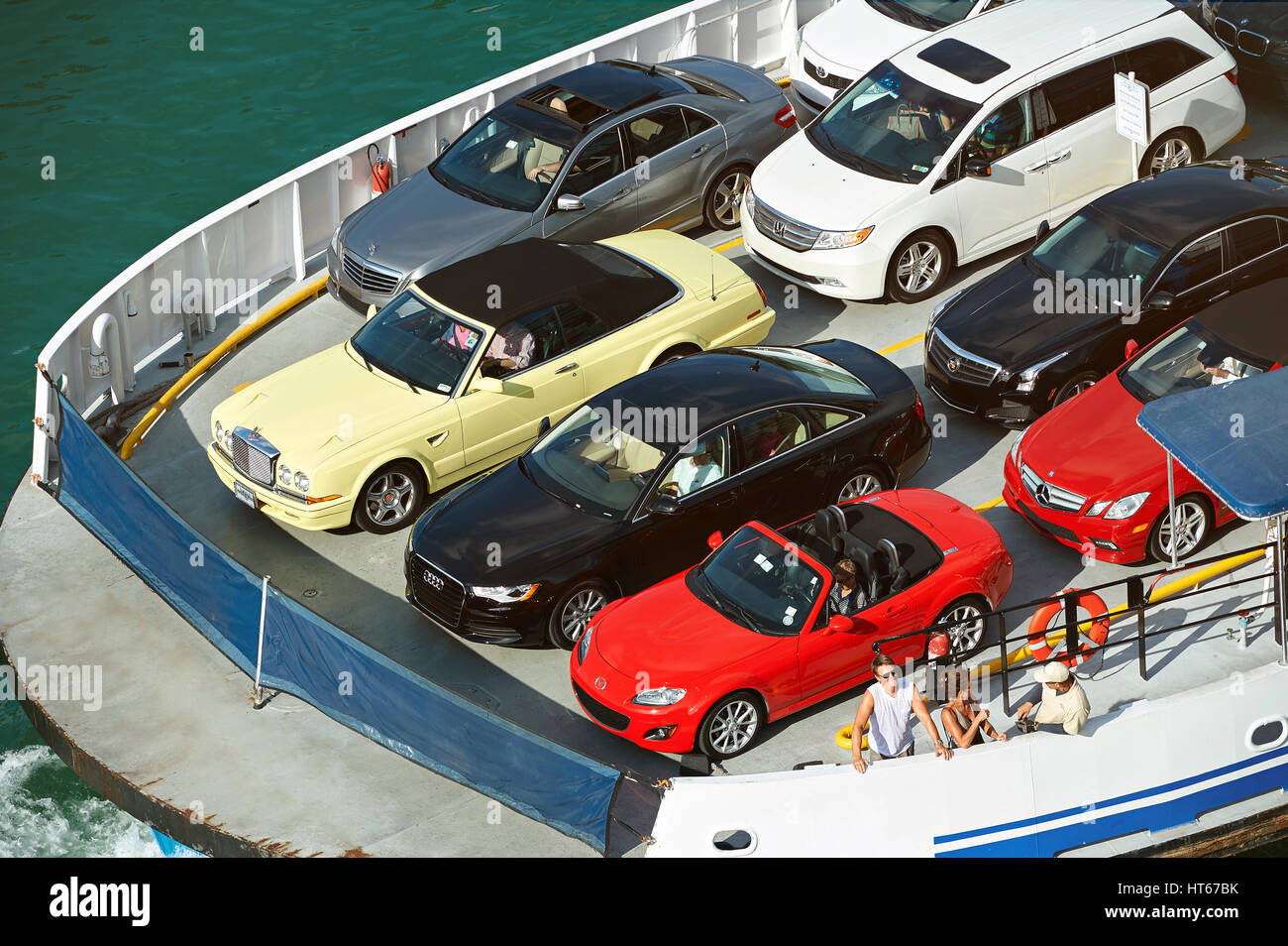 Ship carrying cars hires stock photography and images Alamy