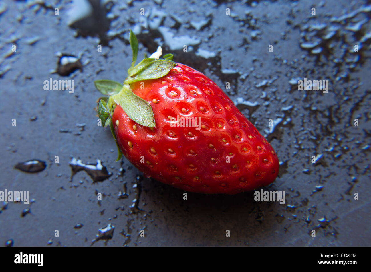 Fresh strawberry. Red strawberry on dark background Stock Photo - Alamy