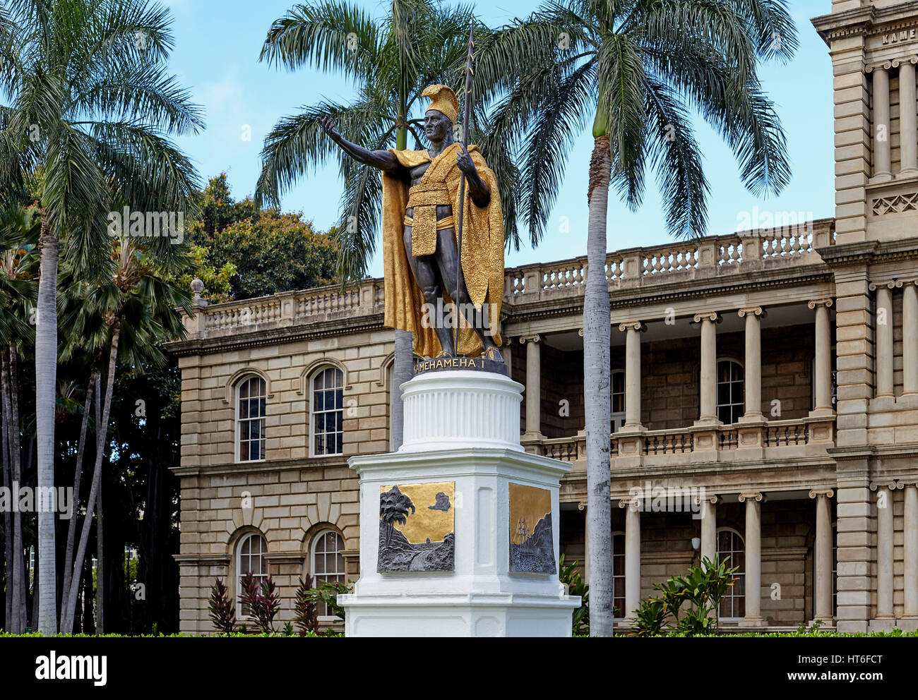Honolulu, Hawaii, USA August 6, 2016 King Kamehameha Statue in front
