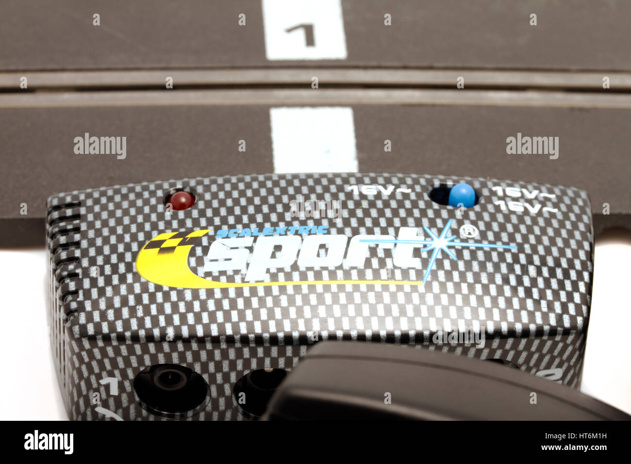 scalextric advanced track system