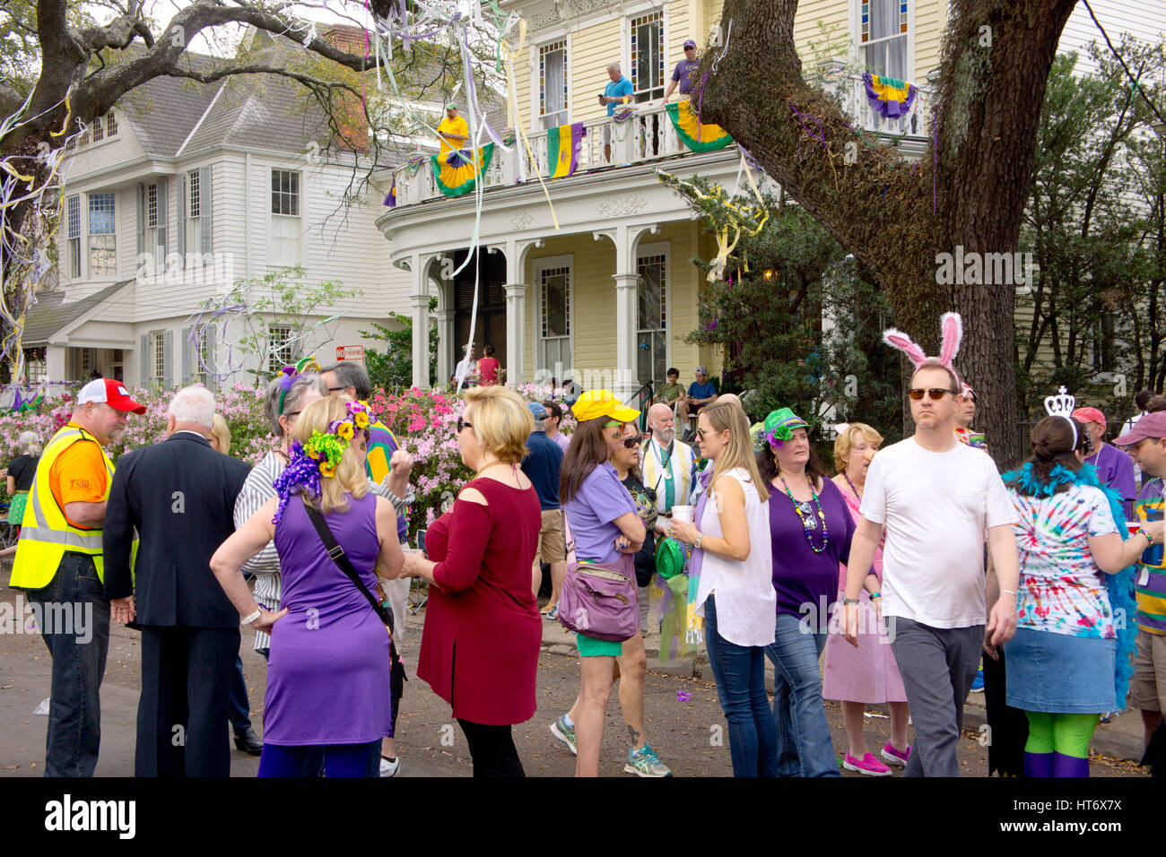 mardi gras st charles ave