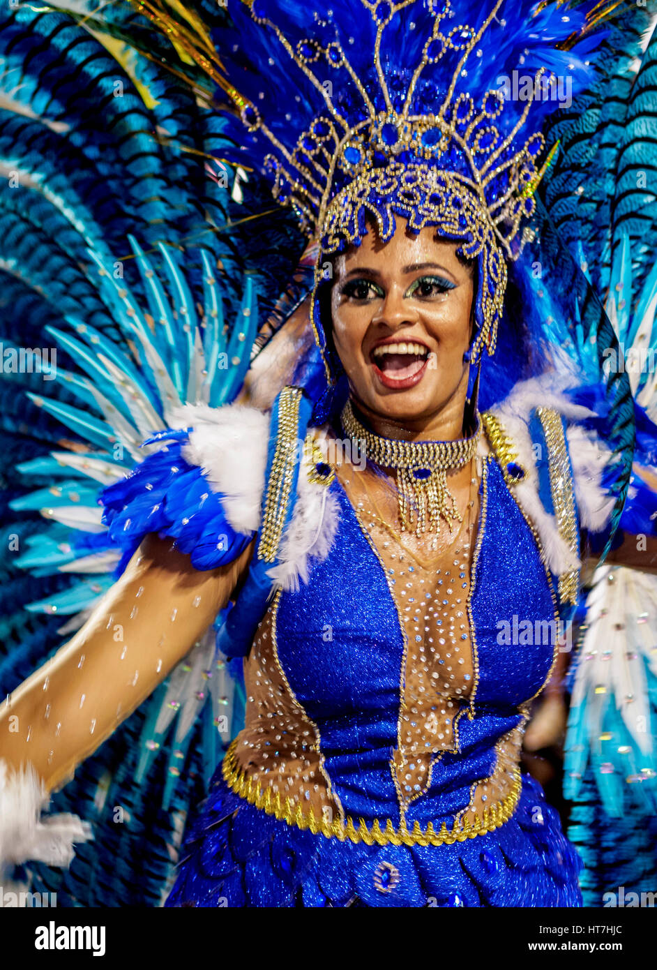 Brazilian carnival dancer hi-res stock photography and images - Alamy