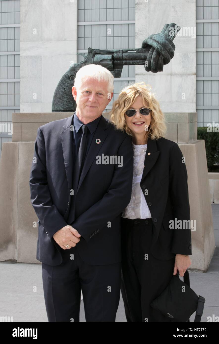 United Nations, New York, USA, September 20 2016 - Richard Curtis (left), filmmaker and founder of Project Everyone and Actress and Producer Meg Ryan during the General Assembly 71th Session Participated on a Special SDGs Meeting at SDG Media Zone to Mark the First Anniversary of the Adoption of the 2030 Agenda and the Sustainable Development Goals (SDGs) today at the UN Headquarters in New York. Photo: Luiz Rampelotto/EuropaNewswire | usage worldwide Stock Photo