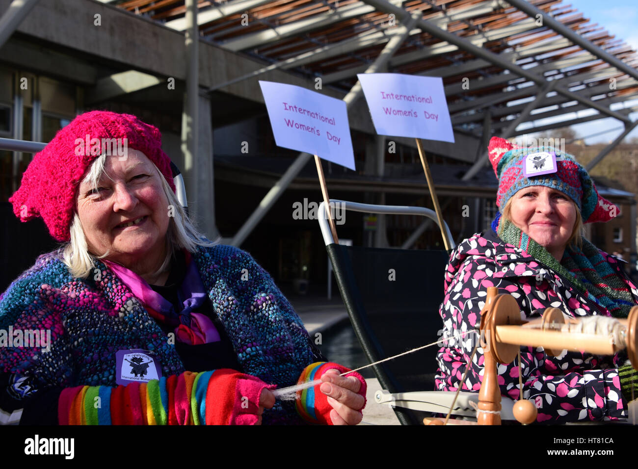 Edinburgh, Scotland, UK. 8th March 2017. Members of Haddington spinners and weavers group celebrate International Women's Day outside the Scottish Parliament with a demonstration of traditional women's crafts, Credit: Ken Jack/Alamy Live News Stock Photo
