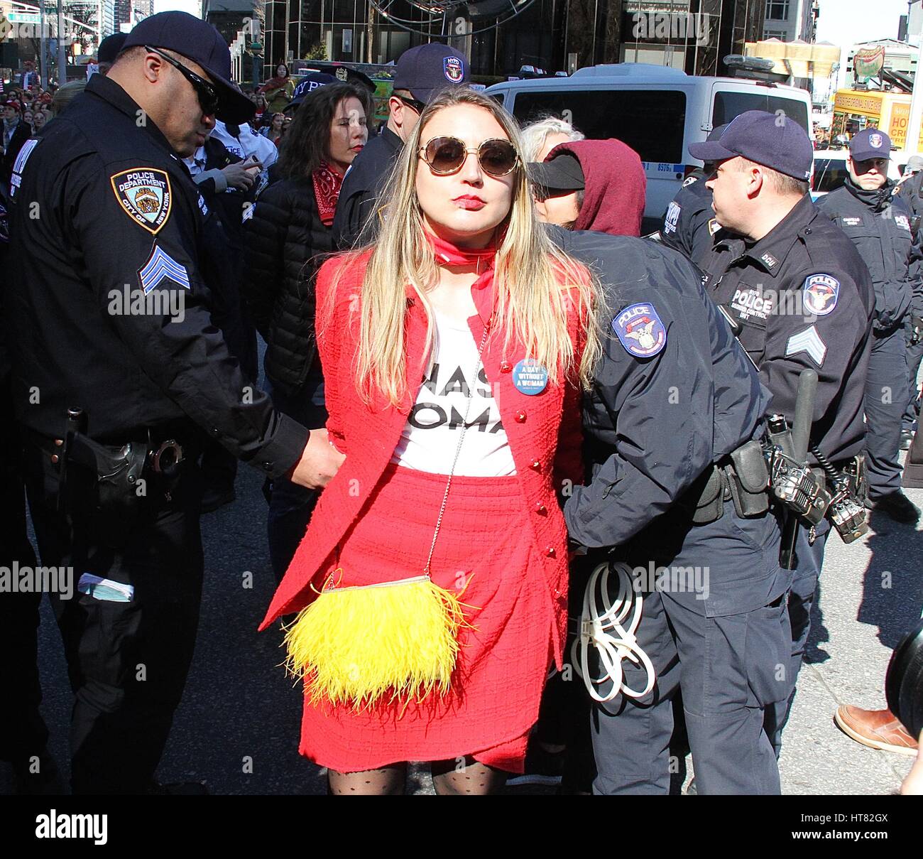 Woman wearing trump t shirt hi-res stock photography and images - Alamy
