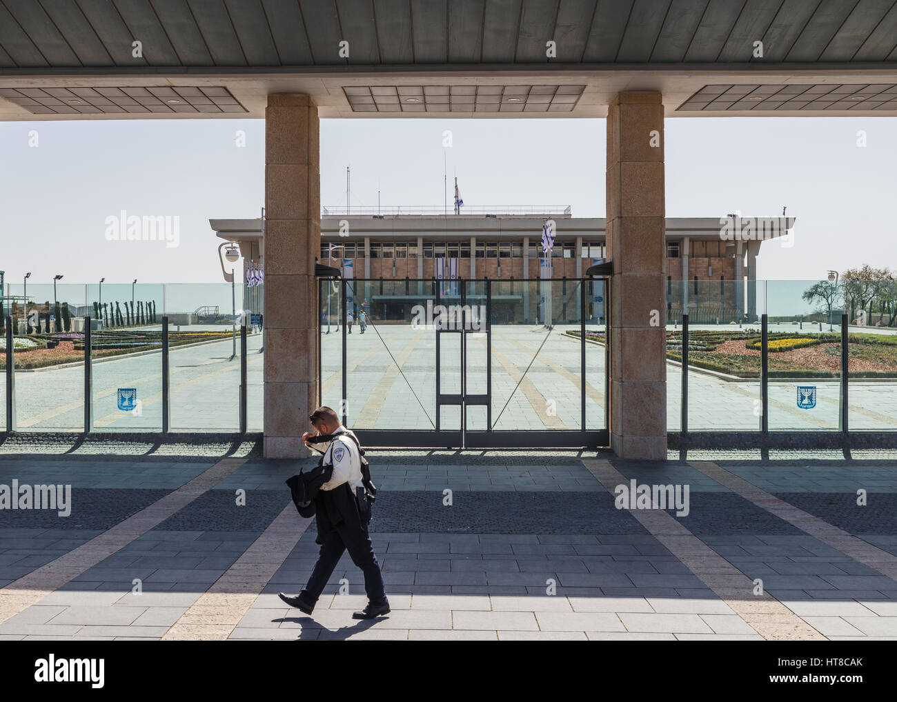 A guard in front of the Knesset which is Israel's Parliament building Stock Photo