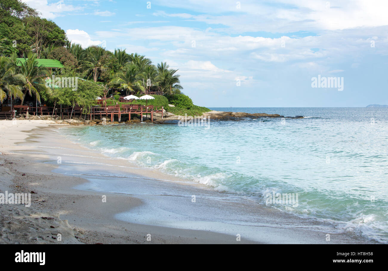 Hat Sai Kaew beach at Koh Samed island in Thailand Stock Photo - Alamy