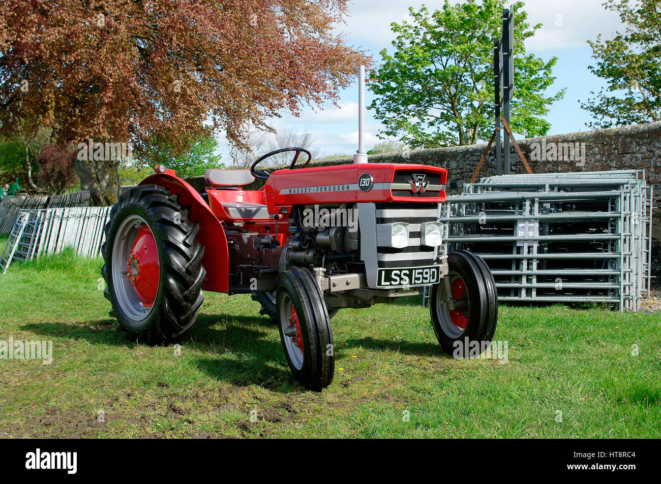 Mf130 hires stock photography and images Alamy